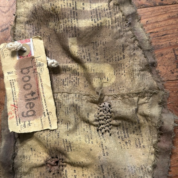 1 LEFT // scrap bandanas - Picture 14 of 16